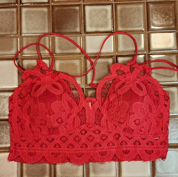 NEW Crochet Lace Bralette - Plus Size Ruby Red - Picture 3 of 11